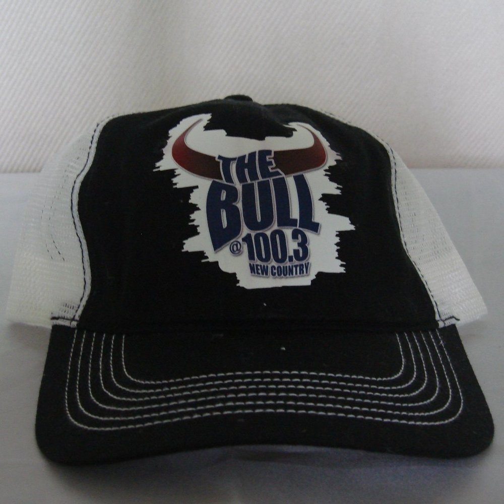 "The Bull" Trucker hat